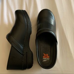 Dansko XP clogs, black, sz 41